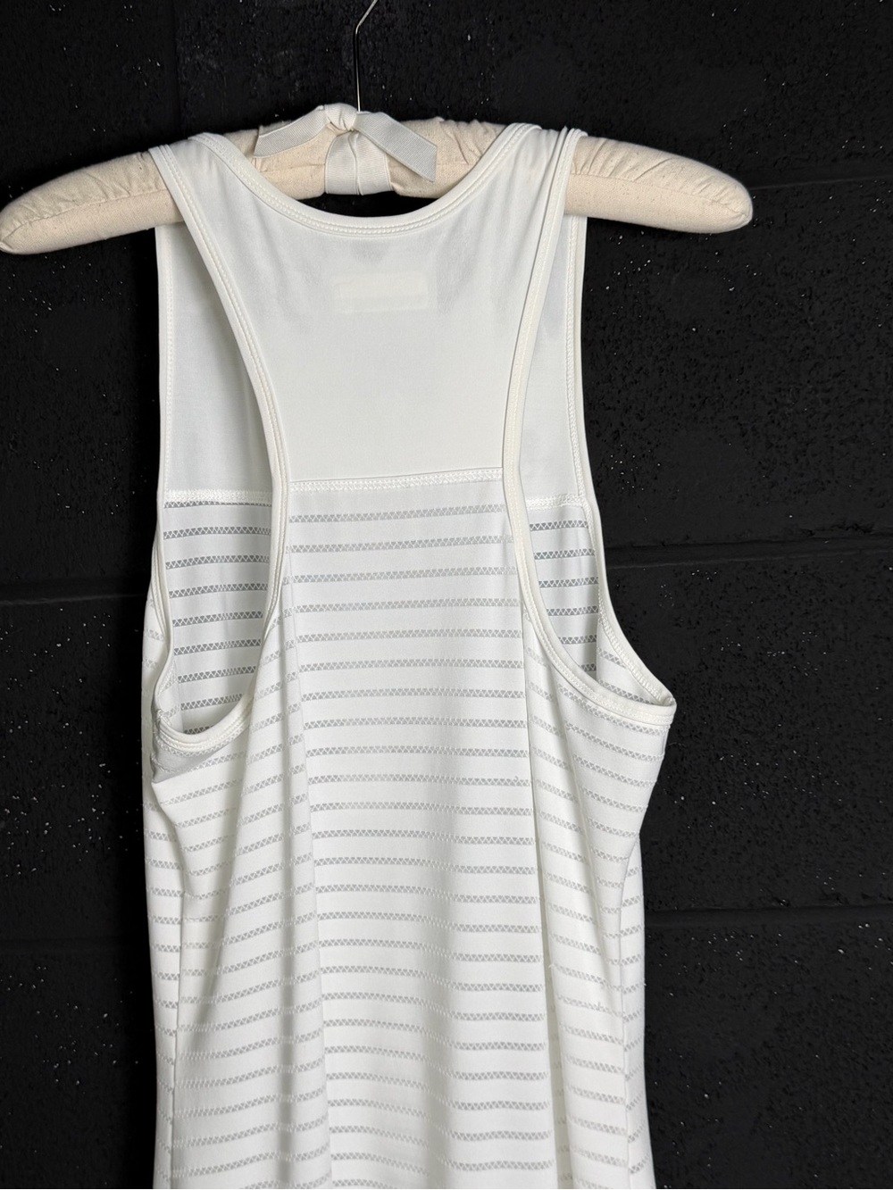 Lija White Zip-Front Sleeveless Tennis Dress -medium - Picture 11 of 16